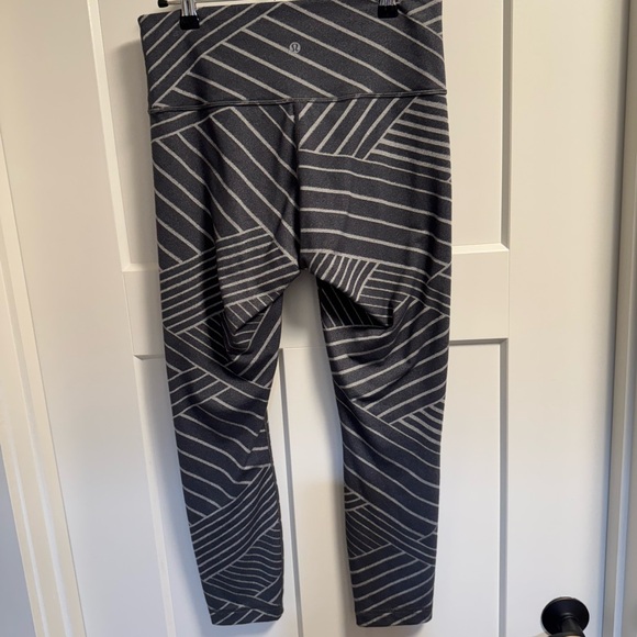 Lululemon Leggins - Picture 2 of 4